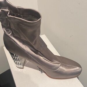 Elegant Silver Ankle Boots with Crystal Heel by Badgley Mischka